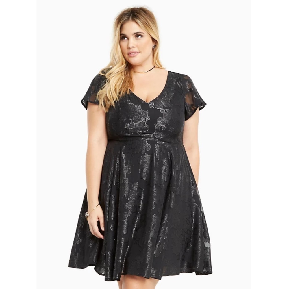 Torrid Lurex Floral Print Chiffon Skater Dress Size 22
